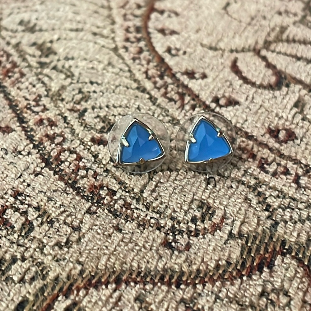 Kendra Scott blue studs